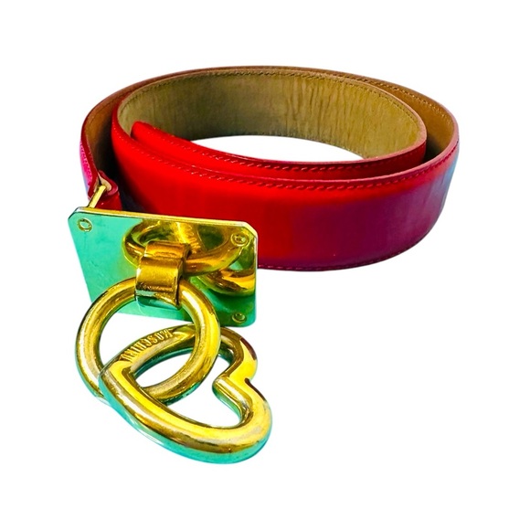 MOSCHINO RARE VINTAGE 90’s GOLDEN HEART LOCK CHARM BELT - Picture 4 of 7